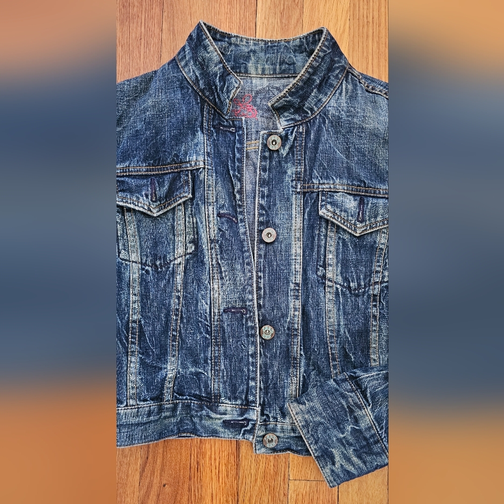 GAP JEAN JACKET - Picture 2 of 3
